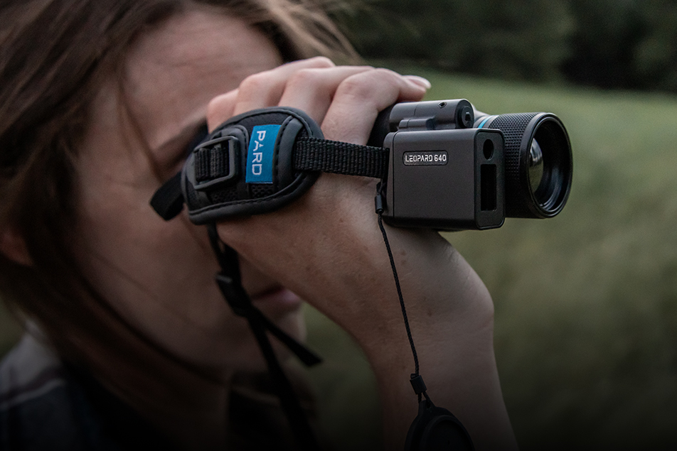 THERMAL IMAGING MONOCULAR