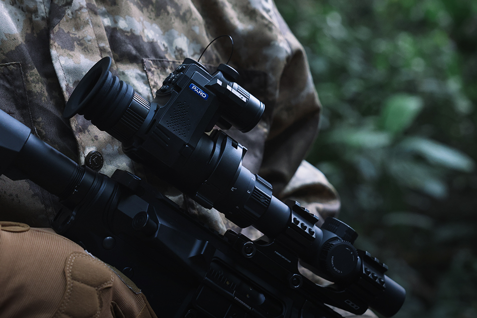 NIGHT VISION CLIP-ON